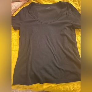 Black Old Navy scoop neck fitted ribbed tshirt sz xl